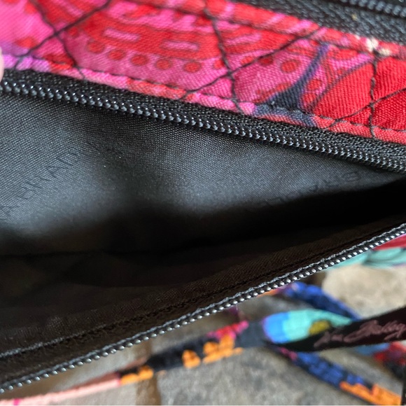 Vera Bradley Petite Crossbody Bag Purse Retired Pattern: Floral Fiesta LIKE NEW! - Picture 6 of 7